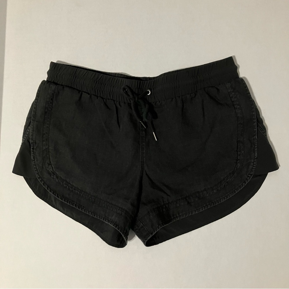 Athleta Woman’s Size 6 Charcoal 100% Linen Active Drawstring Comfort Shorts
